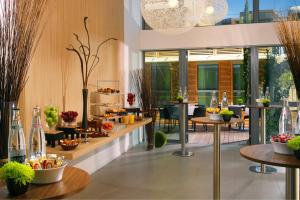 Hotels Courtyard by Marriott Montpellier : photos des chambres
