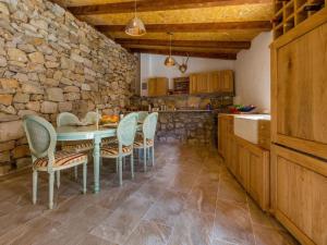 Holiday Home in Birbir near Beach & Pool