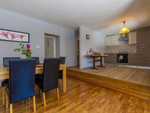 Holiday Home in Birbir near Beach & Pool