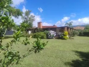 Casona de Campo al Aire Libre - León