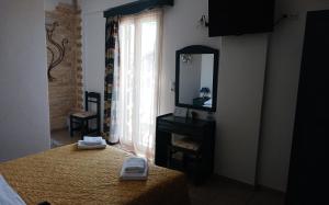 Πικροδάφνες