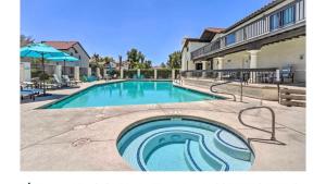 Relaxing 2 Bdrm Condo in Prime Scottsdale Location