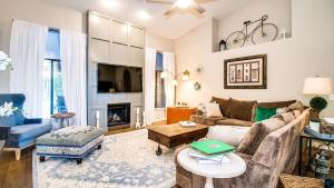 Luxury N. Scottsdale Home wPrivate Oasis Yard