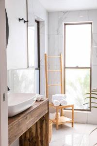 Central Studio + Close to the beaches + Wifi & Netflix