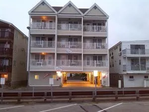 Atlantic Breeze Suites - Rye Beach