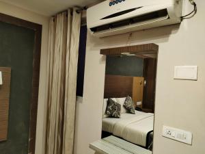 Santhi Bhavan, Chennai Central