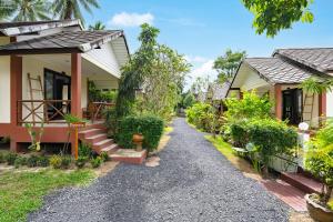 Tropical Heavens Garden Samui