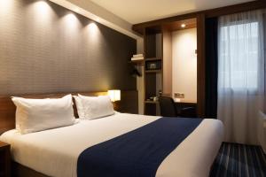 Hotels Holiday Inn Express Amiens by IHG : Chambre Lit Queen-Size Standard - Accessible aux Personnes à Mobilité Réduite