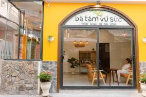 BA TAM VU SUA Homestay