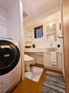 AsahiStay -Shinjuku, Self check in, Well located house