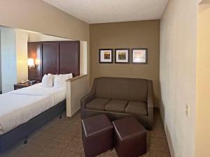 Comfort Suites Peoria Sports Complex