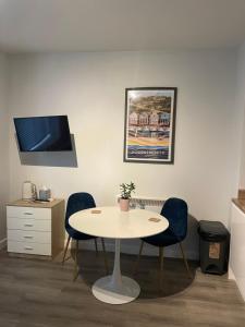 Charming studio flat in a central location