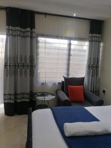 B&S Studio apartment, Voi Town