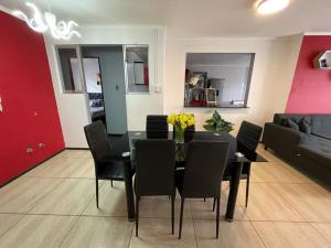 Amplia Casa en Condominio