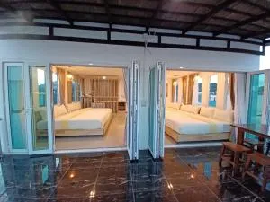 Habor House by Koh Larn Riviera - Лан