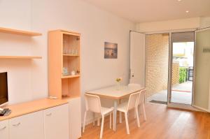 Elegant villa near the beach - Beahost