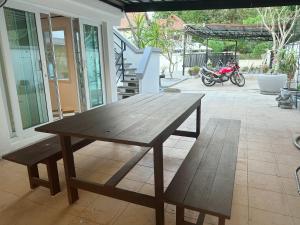 Pheonix Golf Pool Resort Villa