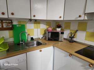 Apartament Naranja con piscina urb El Paraiso