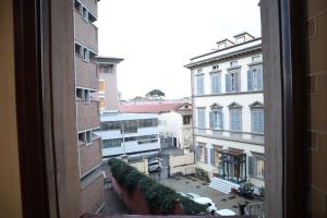 Florence Rooms Novella