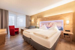 Double Room with Balcony room in Biohotel Leutascherhof