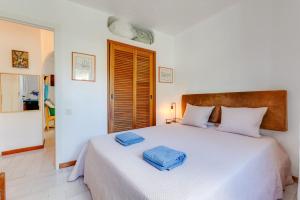 CASA NINI - Apart para 6 com AC e a 100 m da praia Mónica Isabel