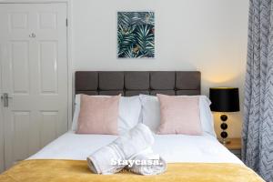 Spacious Cosy Cove with Large Driveway and Garden