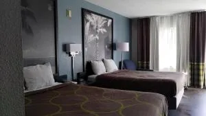 Super 8 Motel by Wyndham near Fort Lauderdale Arpt - 戴维