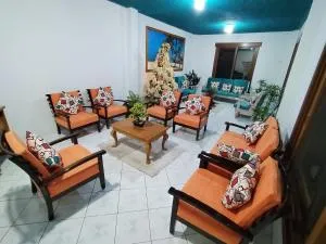 Hotel StarFish - Puerto Villamil