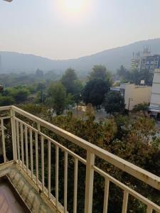 Specious Room in Ranveer Studio