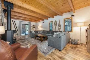 Evergreen Lodge - West Point