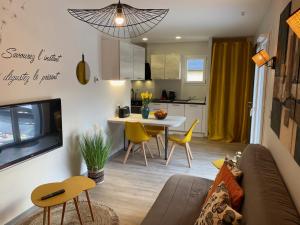 Appartements Latitude Savoie : photos des chambres