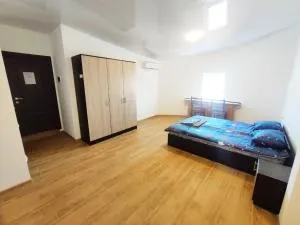 Студія в центрі - Krykhivtsi