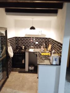 "La Cele" en Potrero de Garay - Barrio a 4 cuadras de Ruta y 2 del Rio San Pedro Casa completa en barrio Villa Ciudad América Potrero de garay, preparada para 7 personas, dos familias pueden ser menos personas