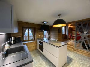 Chalet Charmant Rénové 2023 - 7 pers., 3 Chbres, Proche HauteluceLes Contamines - FR-1-342-309