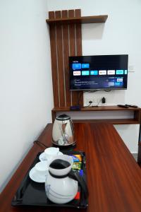UNIVERSAL RESIDENCY