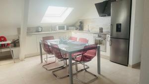 Appartements Appartement Bes,, Attique neuf avec confort : photos des chambres