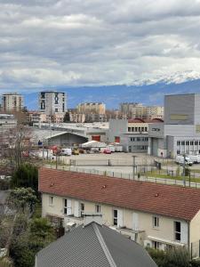 Appartements magnifique Duplex avec 2 chambres et parking gratuit : photos des chambres