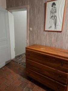 Maisons de vacances La Maison du Donjon - Gites de 8 personnes, parking prive avec jardin terrasse : photos des chambres