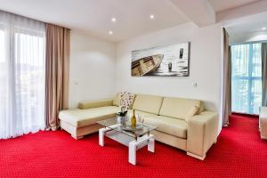 Studio Apartment with Sea View room in La Mer