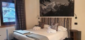 Suite with Balcony room in Hotel Dente Del Gigante
