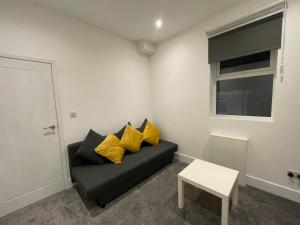 Newly renovated flat in Ashtead