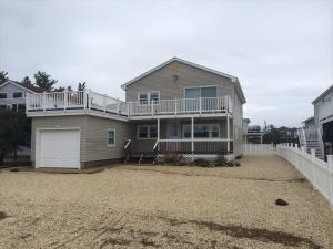 Outstanding Bayviews From This 1St Floor Duplex