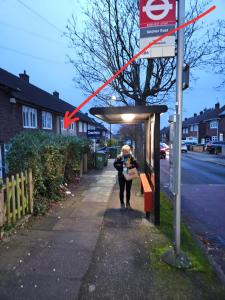 1 Bed Flat - Sleeps 2 - Pets - Garden - Parking