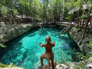 Hacienda Zacil-Ha - Macario Gomez