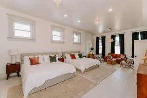 East Main Lofts - Boho 203 - Carrollton