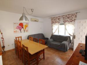 Casa cerca del mar con piscina privada, wifi gratuito, aire acondicionado opcional y se admiten mascotas - ES-184-7