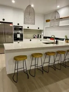 The Beach House @ Primrose Sands - Carlton