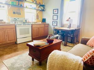 Puolani Iki-Sweet lil cottage near National Park