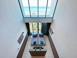 PD 4 Bedrooms Duplex - Full Seaview (Up to 16 Pax)