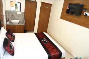 Hotel Yuvika Residency